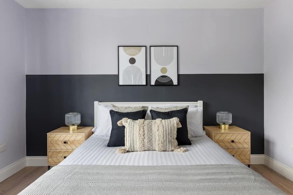 Stylish & Spacious 3 Bed Apartment With Fast Wifi, Close To Tube & Wembly London Eksteriør billede