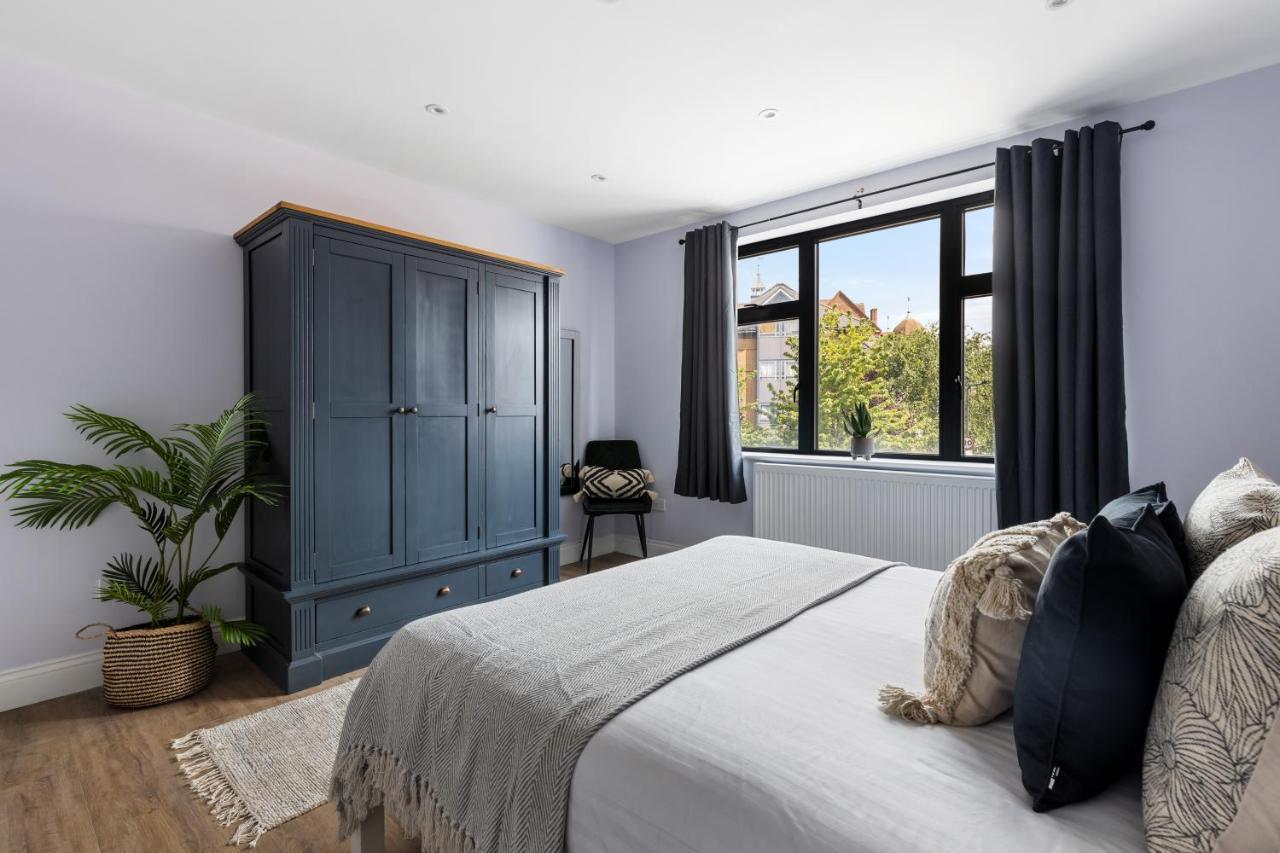 Stylish & Spacious 3 Bed Apartment With Fast Wifi, Close To Tube & Wembly London Eksteriør billede