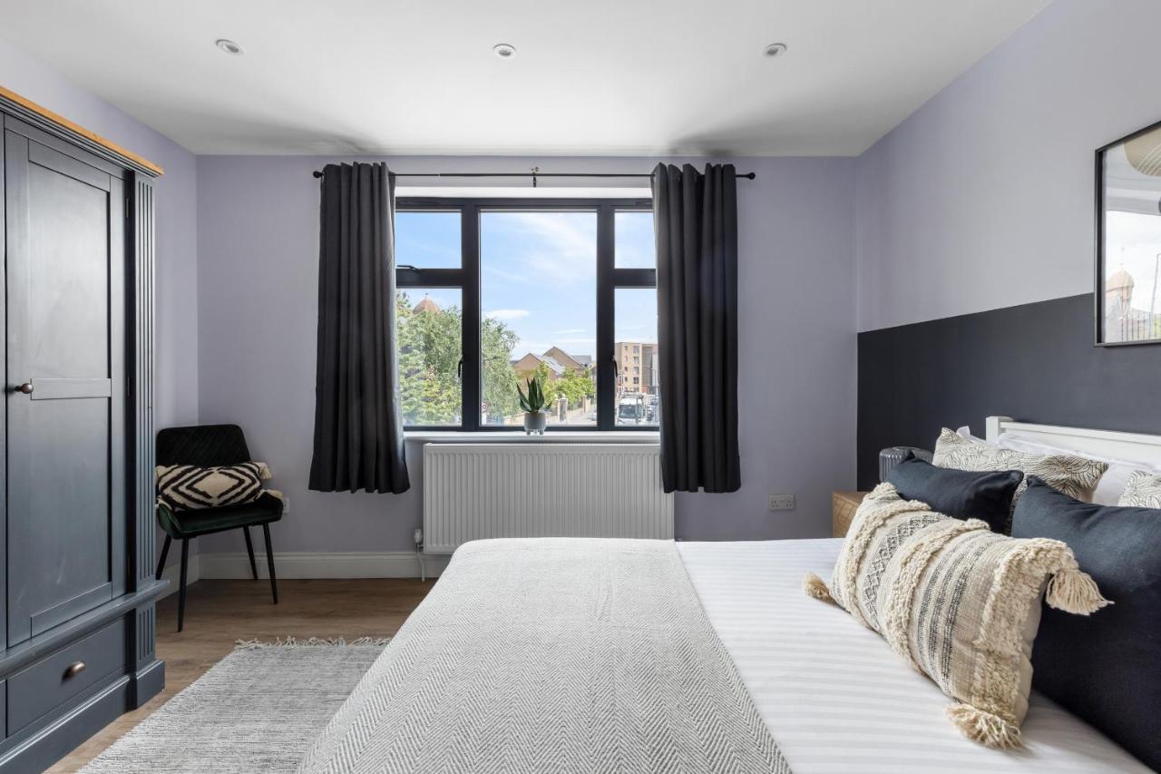 Stylish & Spacious 3 Bed Apartment With Fast Wifi, Close To Tube & Wembly London Eksteriør billede